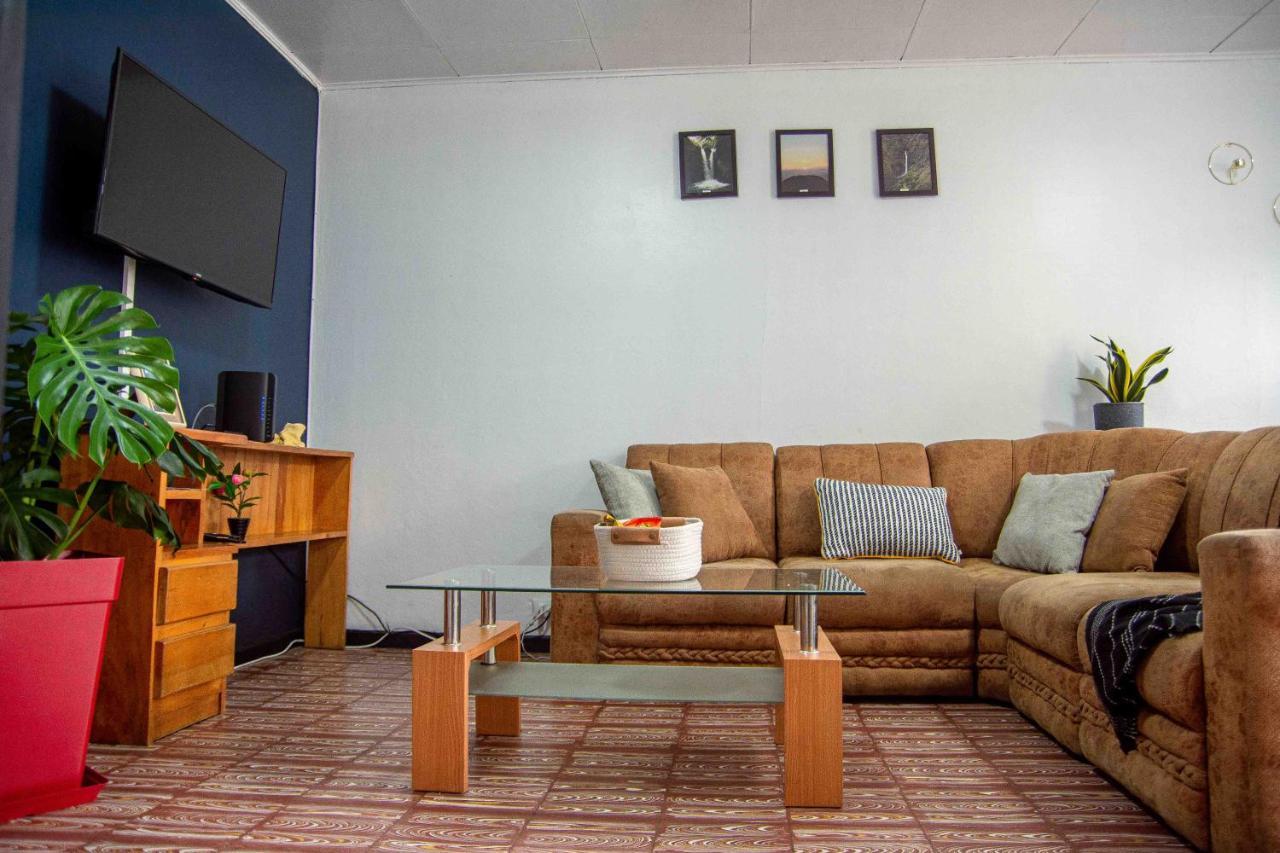 5 Min From The Airport - Perfect Stop Alajuela Zewnętrze zdjęcie